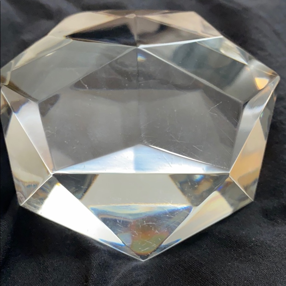 Large genuine BACCARAT crystal geometric piece